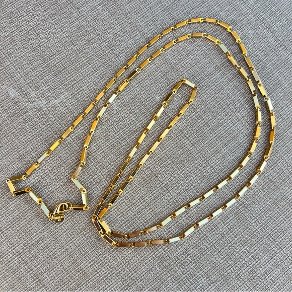 Vintage Carolee Gold Tone Box Chain 48 Inches Long Necklace Signed Designer - Picture 1 of 5